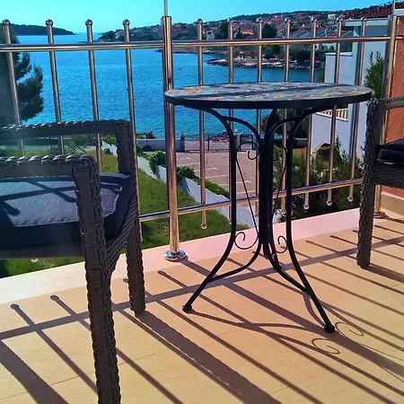 2 * Rogoznica (Sibenik-Knin)