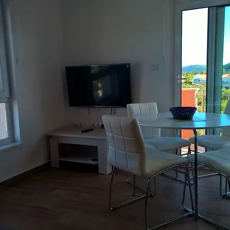 2 * Rogoznica (Sibenik-Knin)