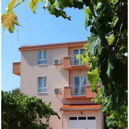 Apartman 2 Rogoznica (Sibenik-Knin)