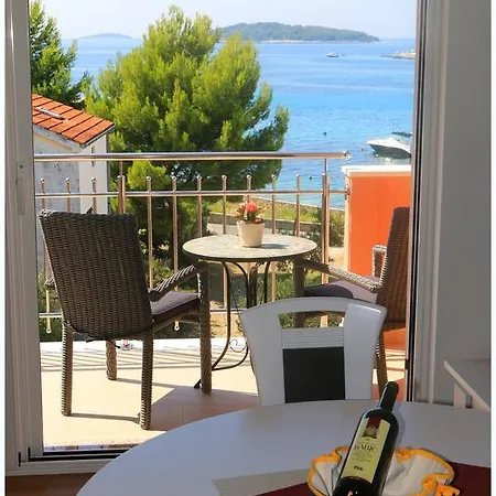 Apartman 2 Rogoznica (Sibenik-Knin)