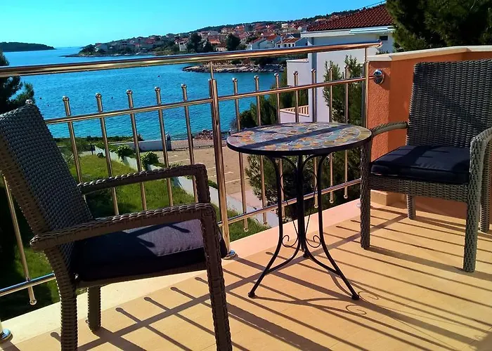 2 Apartment Rogoznica (Sibenik-Knin)
