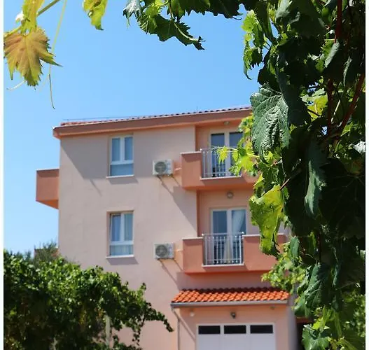 Apartment 2 Rogoznica (Sibenik-Knin)